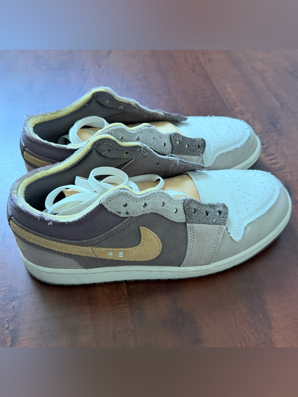 Nike Air Jordan 1 Low SE Craft Taupe Haze - Men Size 8 #DN1635-200